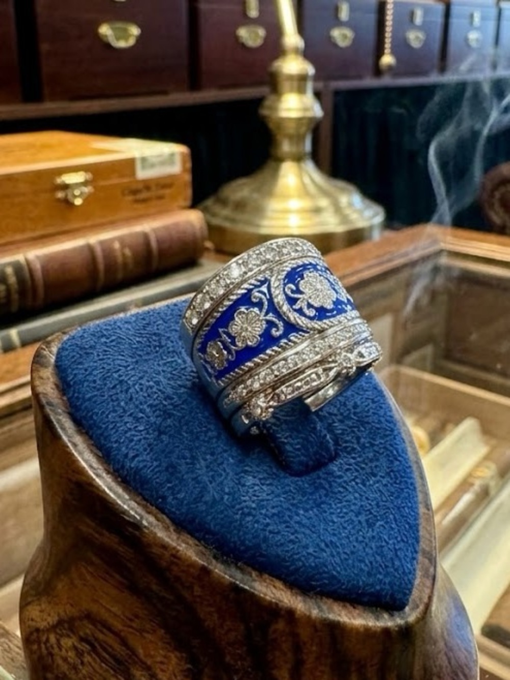 Cigar Band Style Silver-tone Floral Blue Enamel Wide Band Ring